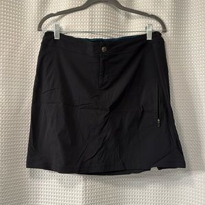 Columbia Skort Black size 12/44 one side pocket
